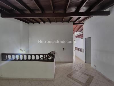 Casa de 4 alcobas en venta en Rosales, Medellín, 208 m² · foto 14 de 20