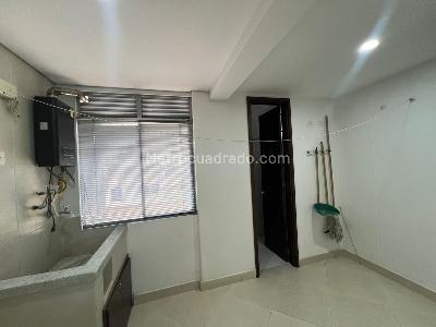 Apartamento de 3 alcobas en arriendo en Laureles Laureles, Medellín, 90 m² · foto 11 de 14