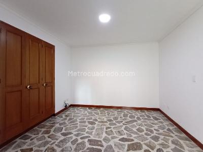 Apartamento de 3 alcobas en venta en Poblado Campestre, Medellín, 140 m² · foto 17 de 20