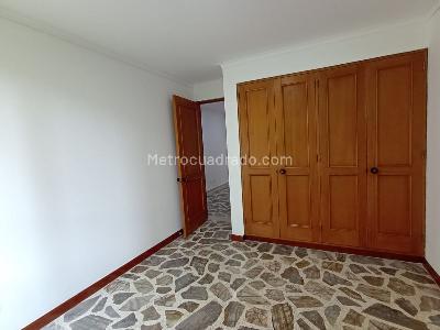 Apartamento de 3 alcobas en venta en Poblado Campestre, Medellín, 140 m² · foto 19 de 20