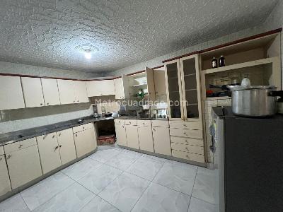Casa de 5 alcobas en arriendo en Laureles, Medellín, 240 m² · foto 6 de 20