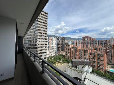Apartamento de 2 alcobas en venta en El Poblado, Medellín, 88 m² · foto 2 de 20