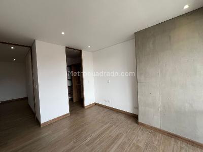 Apartamento de 2 alcobas en venta en El Poblado, Medellín, 88 m² · foto 12 de 20