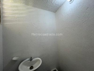 Casa de 5 alcobas en arriendo en Laureles, Medellín, 240 m² · foto 18 de 20
