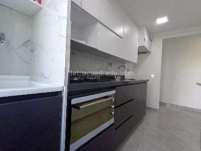 Apartamento en venta en San German, Medellín · foto 8 de 20