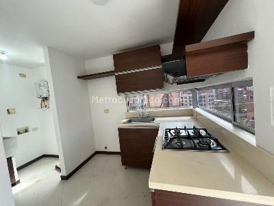 Apartamento de 1 alcoba en arriendo en Laureles, Medellín, 40 m² · foto 6 de 16