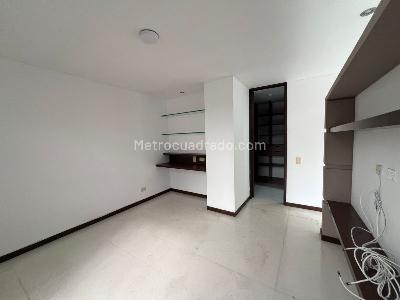 Apartamento de 1 alcoba en arriendo en Laureles, Medellín, 40 m² · foto 9 de 16