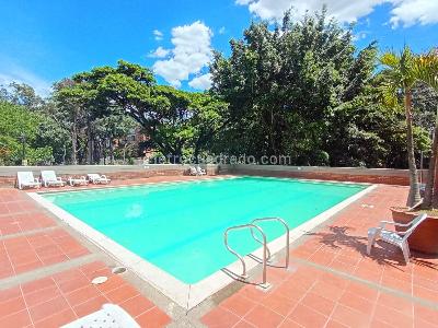 Apartamento de 3 alcobas en venta en La Mota, Medellín, 154 m² · foto 19 de 20