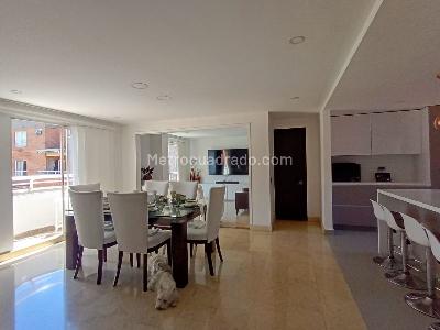 Apartamento de 3 alcobas en venta en La Mota, Medellín, 154 m² · foto 2 de 20