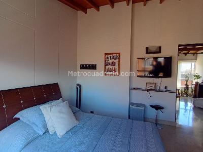 Apartamento de 3 alcobas en venta en La Mota, Medellín, 154 m² · foto 8 de 20