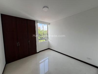 Apartamento de 3 alcobas en venta en Laureles, Medellín, 92 m² · foto 11 de 16