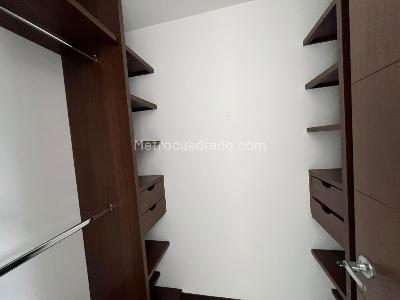 Apartamento de 3 alcobas en venta en Laureles, Medellín, 92 m² · foto 15 de 16