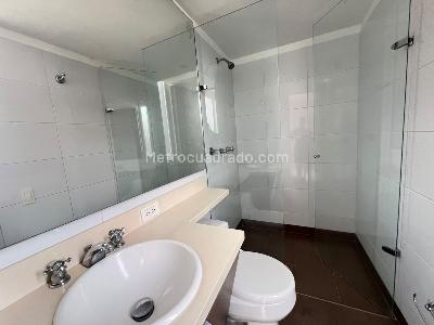 Apartamento de 3 alcobas en venta en Laureles, Medellín, 92 m² · foto 9 de 16