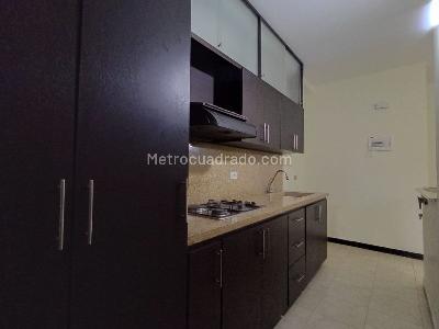 Apartamento en arriendo en Ciudad Del Rio, Medellín · foto 2 de 20