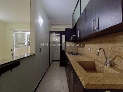 Apartamento en arriendo en Ciudad Del Rio, Medellín · foto 4 de 20