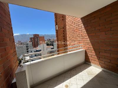 Apartamento de 3 alcobas en venta en Laureles, Medellín, 118 m² · foto 6 de 20