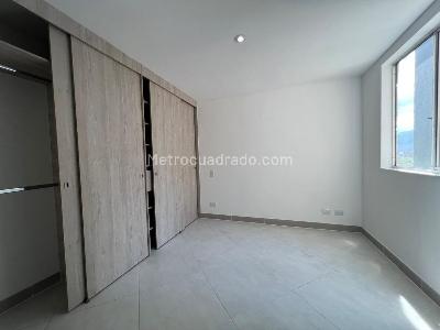 Apartamento de 3 alcobas en venta en Robledo San German, Medellín, 70 m² · foto 7 de 20