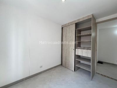 Apartamento de 3 alcobas en venta en Robledo San German, Medellín, 70 m² · foto 10 de 20