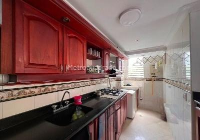 Apartamento en venta en Loma Del Indio, Medellín · foto 4 de 14