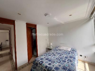 Apartamento en venta en Loma Del Indio, Medellín · foto 8 de 14