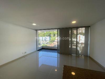 Apartamento de 2 alcobas en arriendo en Loma Del Indio, Medellín, 68 m² · foto 5 de 10