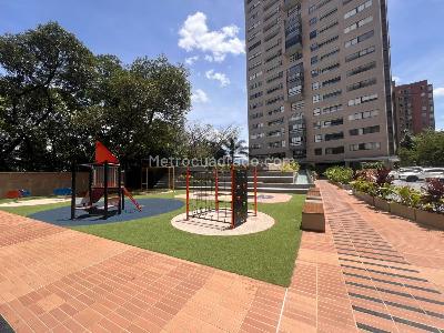 Apartamento de 3 alcobas en arriendo en El Poblado Castropol, Medellín, 90 m² · foto 20 de 20