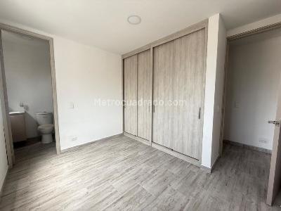 Apartamento de 3 alcobas en arriendo en Medellin Belen La Palma, Medellín, 93 m² · foto 9 de 16