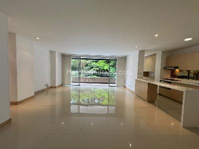 Apartamento en venta en Castropol, Medellín · foto 10 de 17