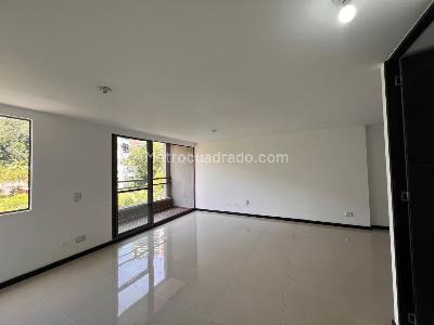 Apartamento en venta en Rodeo Alto, Medellín · foto 6 de 14
