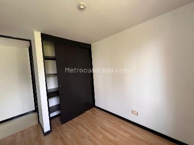 Apartamento en venta en Rodeo Alto, Medellín · foto 8 de 14