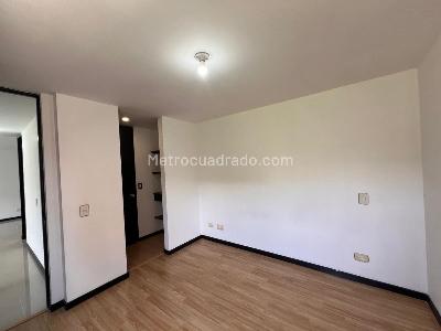 Apartamento en venta en Rodeo Alto, Medellín · foto 9 de 14