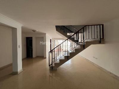 Casa de 3 alcobas en venta en La Castellana, Medellín, 150 m² · foto 8 de 19