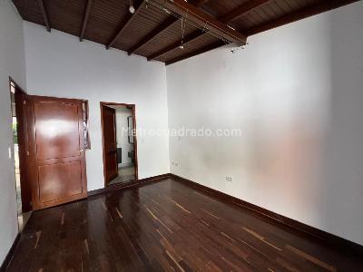 Casa de 3 alcobas en venta en La Castellana, Medellín, 150 m² · foto 11 de 19