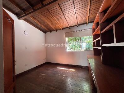 Casa de 3 alcobas en venta en La Castellana, Medellín, 150 m² · foto 12 de 19