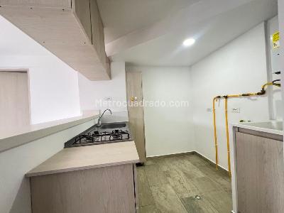 Apartamento de 1 alcoba en arriendo en La America Barrio Cristobal, Medellín, 40 m² · foto 4 de 6