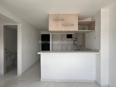 Apartamento de 2 alcobas en arriendo en La America Barrio Cristobal, Medellín, 45 m² · foto 5 de 8