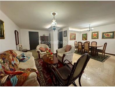Apartamento en venta en Laureles Conquistadores, Medellín · foto 3 de 9