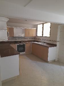 Casa de 5 alcobas en arriendo en Laureles La Castellana, Medellín, 300 m² · foto 4 de 20