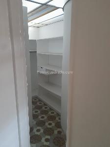 Casa de 5 alcobas en arriendo en Laureles La Castellana, Medellín, 300 m² · foto 9 de 20