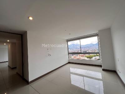 Apartamento en venta en El Poblado Castropol, Medellín · foto 14 de 20
