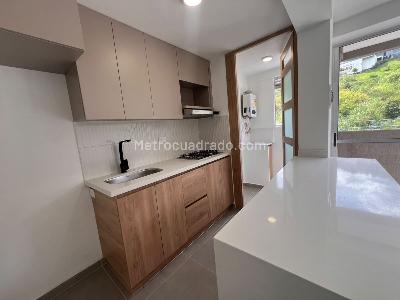 Apartamento en venta en Itagui Los Gomez, Itagüí · foto 7 de 15