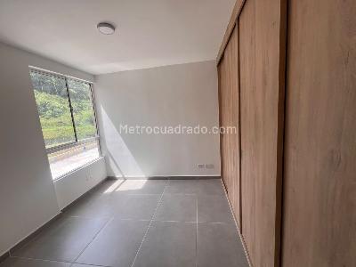 Apartamento en venta en Itagui Los Gomez, Itagüí · foto 9 de 15