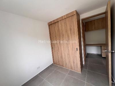 Apartamento de 3 alcobas en venta en Itagui Rural Los Gomez, Itagüí, 55 m² · foto 10 de 15