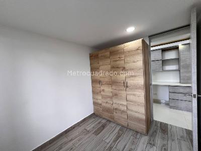 Apartamento de 3 alcobas en venta en Itagui Viviendas Del Sur, Itagüí, 67 m² · foto 12 de 20