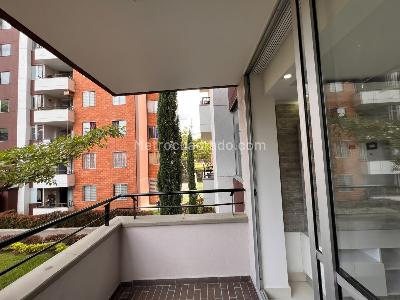 Apartamento de 3 alcobas en venta en Itagui Viviendas Del Sur, Itagüí, 67 m² · foto 2 de 20