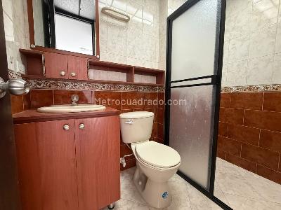 Apartamento de 3 alcobas en arriendo en Poblado Ciudad Del Rio, Medellín, 70 m² · foto 7 de 13