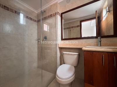 Apartamento de 3 alcobas en arriendo en Laureles Laureles, Medellín, 140 m² · foto 13 de 17