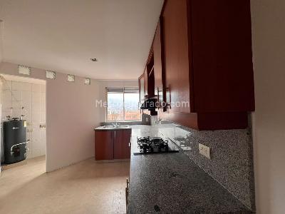 Apartamento de 3 alcobas en arriendo en Laureles Laureles, Medellín, 140 m² · foto 3 de 17