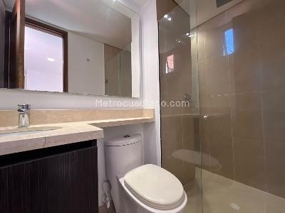Apartamento de 3 alcobas en venta en Laureles Las Acacias, Medellín, 140 m² · foto 17 de 17