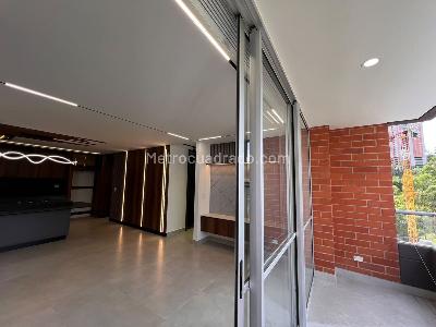 Apartamento de 3 alcobas en venta en Itagui Viviendas Del Sur, Itagüí, 102 m² · foto 4 de 19
